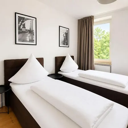 Lejlighed Beyond Living I 300 Grand Maisonette I Schwebebahn